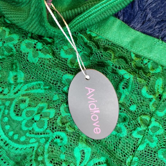 Sexy Lingerie Set Underwire Lace Bra and Panty - Picture 4 of 7